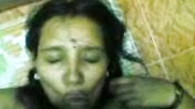 আমি মেকআপ বাংলা দেশি xxx videos করতে মেকআপ কি ছিল