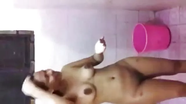 ছোট বাংলা x videos মাই, বড়ো মাই, দুর্দশা
