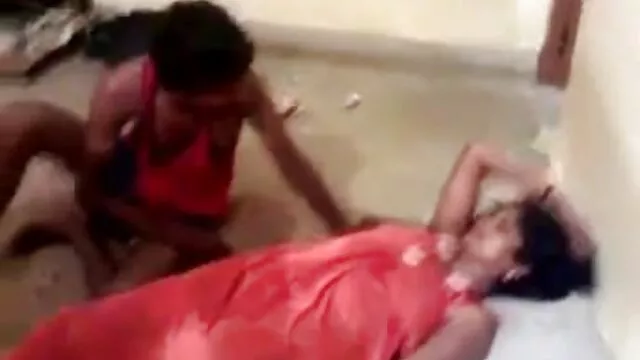 কালো, স্বামী ও xxx com বাংলা স্ত্রী,