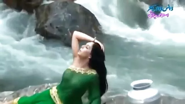 তারা হোটেল xxxবাংলা দেশি রুমে তূর্যনিনাদ