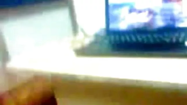 ছোট মাই আকর্ষণীয় বাংলা নায়িকা xxx