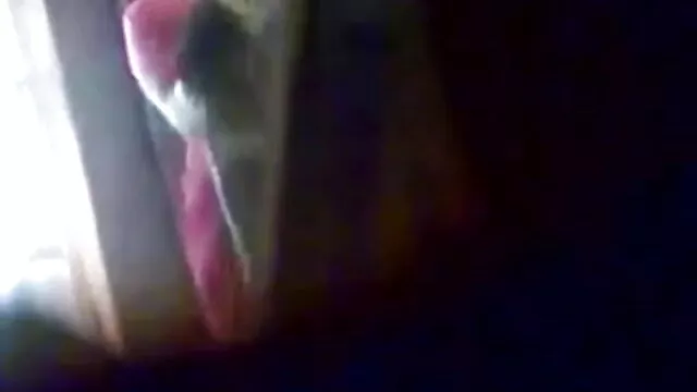 স্কাইপ এর মাধ্যমে এই লোক রান্নাঘর বাংলা 3 xxx মধ্যে তেজী আলো দেখিয়েছেন