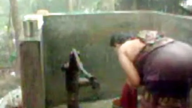 আইক্যালিককা ভাষায় সঠিক তৈরি করে বাংলা দেশি এক্সক্স