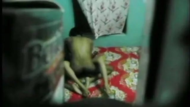 স্বামী ও স্ত্রী বাংলাদেশি xxxxx