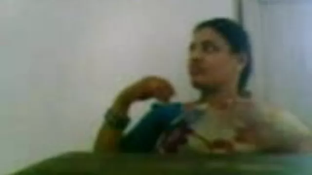মাই এর, মেয়েদের বাংলা এক্সক্সক্স ভিদেও হস্তমৈথুন