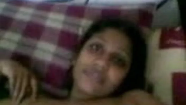 তার প্যান্ট বাংলা চুদা xxx সঙ্গে দাঁড়িয়ে যখন চেহারা হচ্ছে