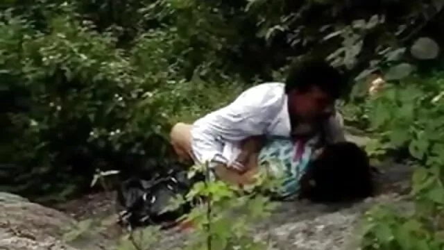মেয়েদের xxx video বাংলা হস্তমৈথুন মহিলাদের অন্তর্বাস মোজা