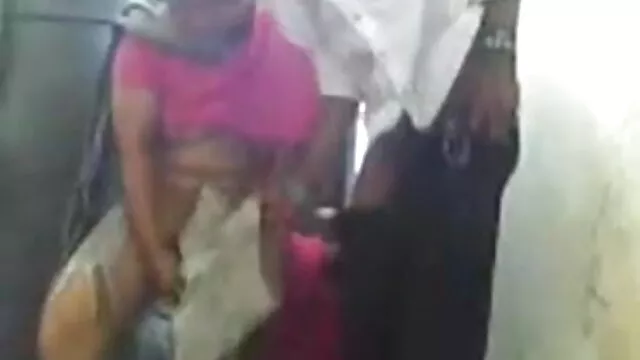 বাড়ীতে বাংলা video xxx তৈরি